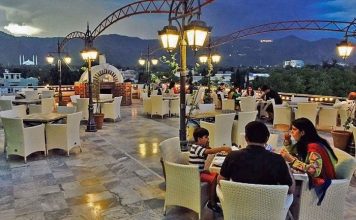 Starting a Food Business? Get Restaurant Insurance Restaurant
